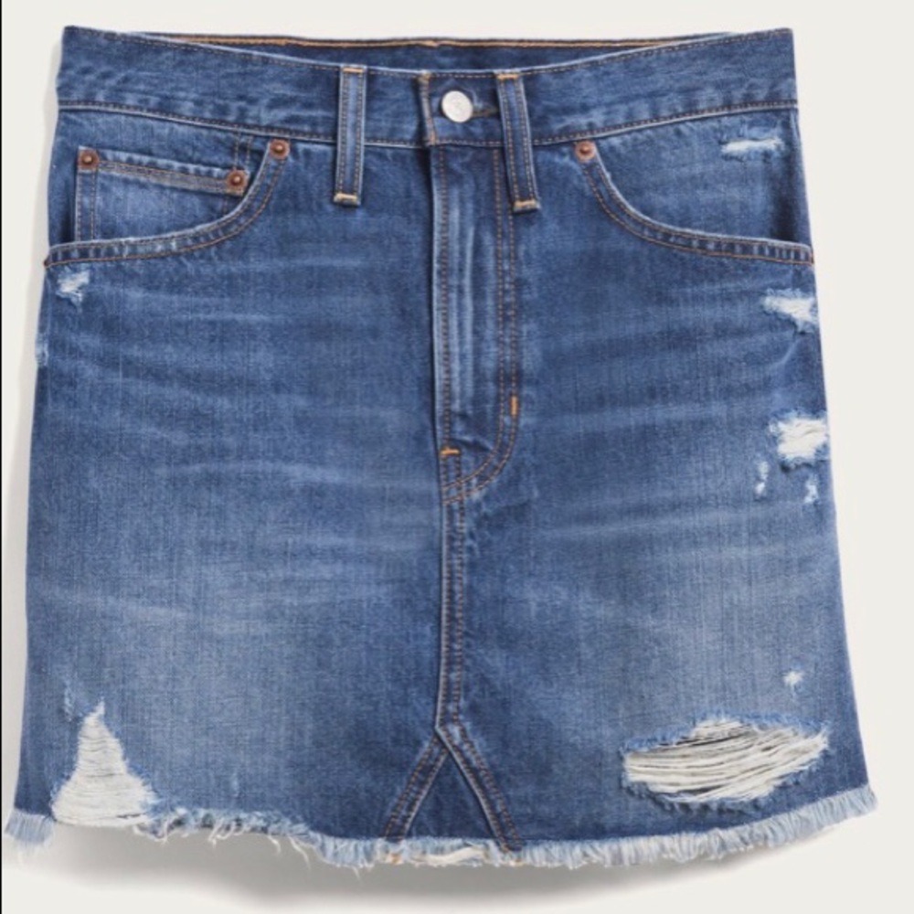 🎈NWT Frye Denim Skirt size 2